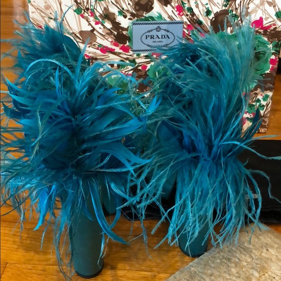 BRAND NEW PRADA BLUE SATIN FEATHER SANDALS - Picture 2 of 8